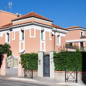 I Villini Del Pigneto Frühstückspension Rom
